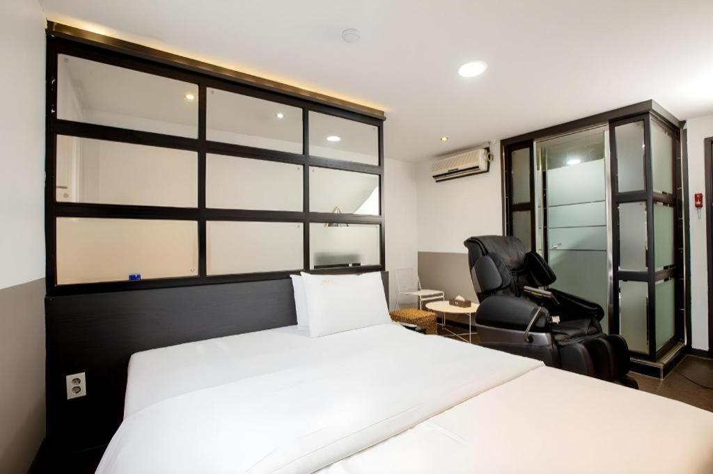M7 Business Hotel Chilgok Екстериор снимка