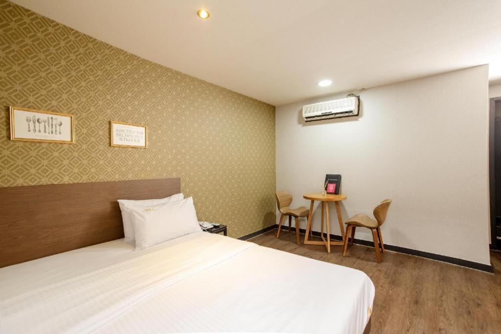 M7 Business Hotel Chilgok Екстериор снимка