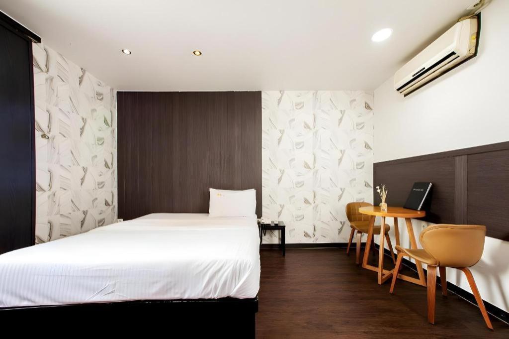 M7 Business Hotel Chilgok Екстериор снимка