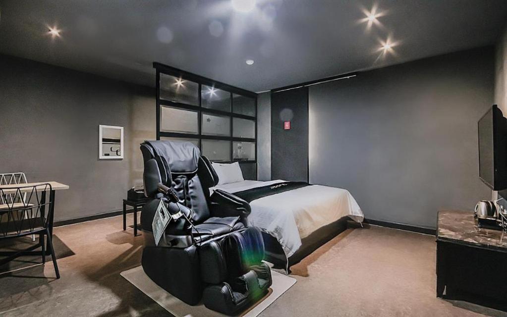 M7 Business Hotel Chilgok Екстериор снимка