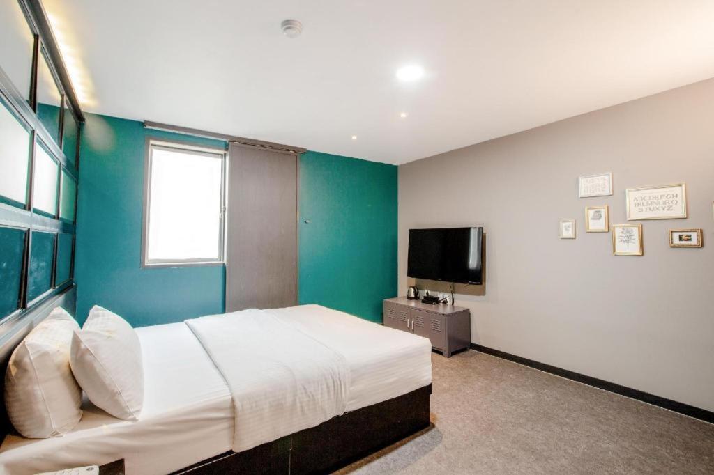 M7 Business Hotel Chilgok Екстериор снимка