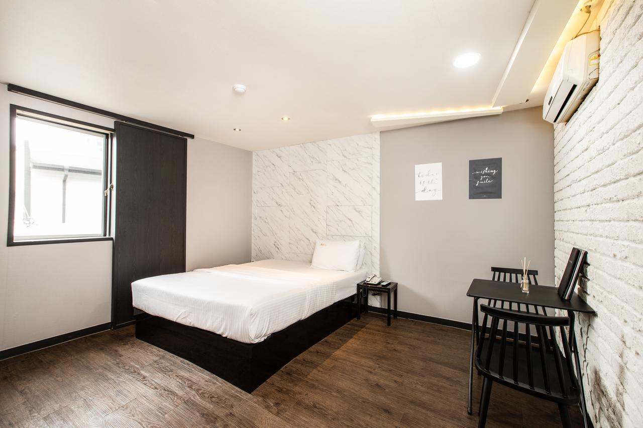 M7 Business Hotel Chilgok Екстериор снимка